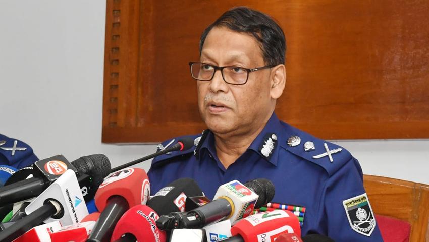 নিরীহ লোককে মামলা দিয়ে হয়রানি করা যাবে না: আইজিপি